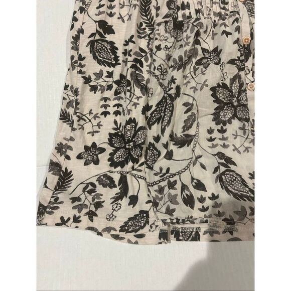 Anthropology sleeveless blouse - Picture 2 of 6